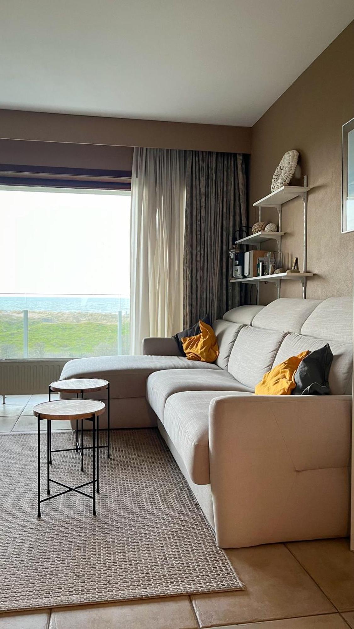 Superbe Studio Avec Une Magnifique Vue Sur La Mer. De Panne Buitenkant foto
